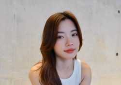 美女表情