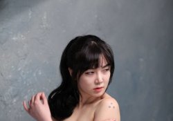 韩模수경 大尺度人体私拍掰屄福利图