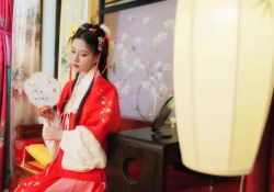 點紅唇 古典美人