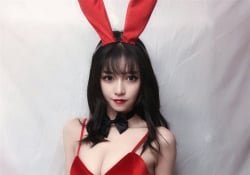 紅色兔女郎