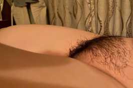 丰满的B