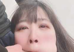 可愛的妹子被男友玩壞了