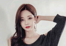 感性黑色 淑女