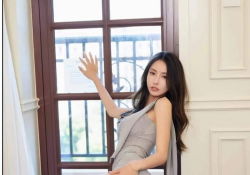 肉絲美女