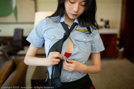 制服誘惑