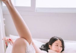 娇俏火辣的韩国白嫩美模的床上大尺度誘惑 - Jena