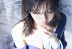 逢澤莉娜さよなら清純睡衣誘惑
